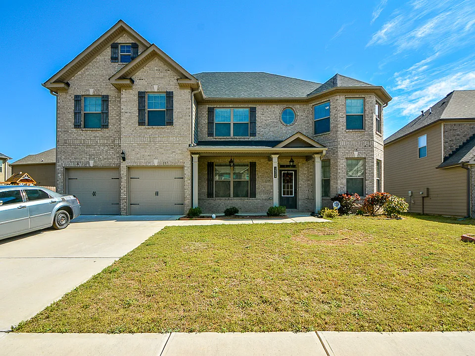 3528 Woodshade Dr, Loganville