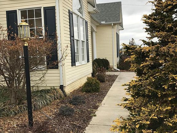 2nd image of 13604 Halifax Dr