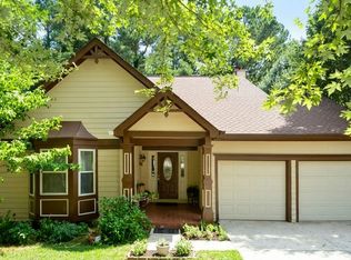 3920 E Meadow Dr, Duluth, GA 30096