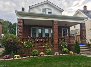17301 Laverne Ave, Cleveland, OH 44135