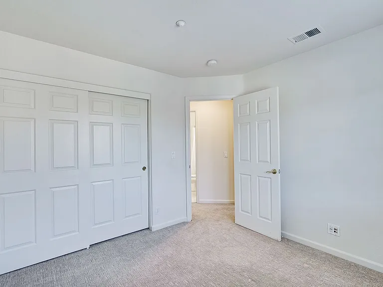 3013 Goodacre Ct — Photo 24