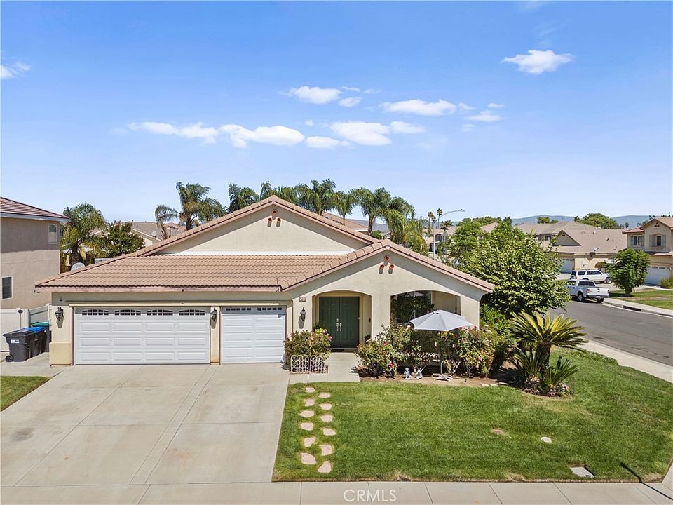1st image of 25346 Mackenzie Ct
