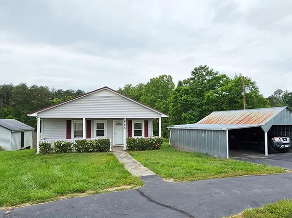 2724 Concord Rd, Chatham, VA 24531
