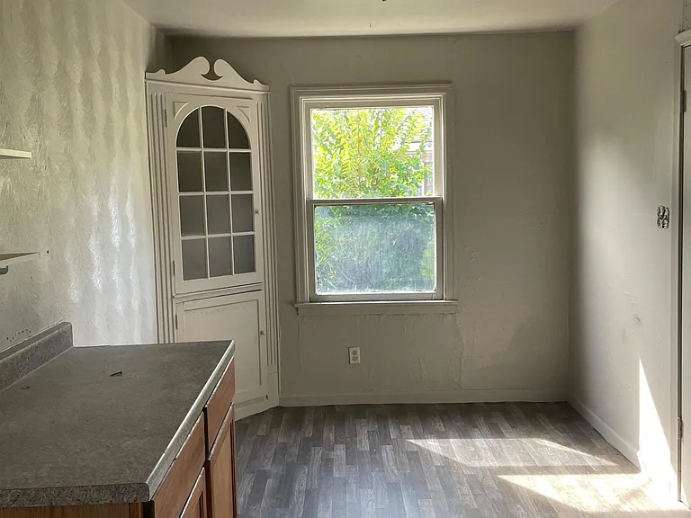 1630 N Aberdeen St — Photo 5