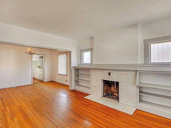4th image of 3508 Hamilton Ave N