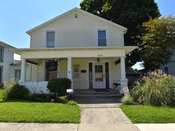 213 E Court St, Urbana, OH 43078