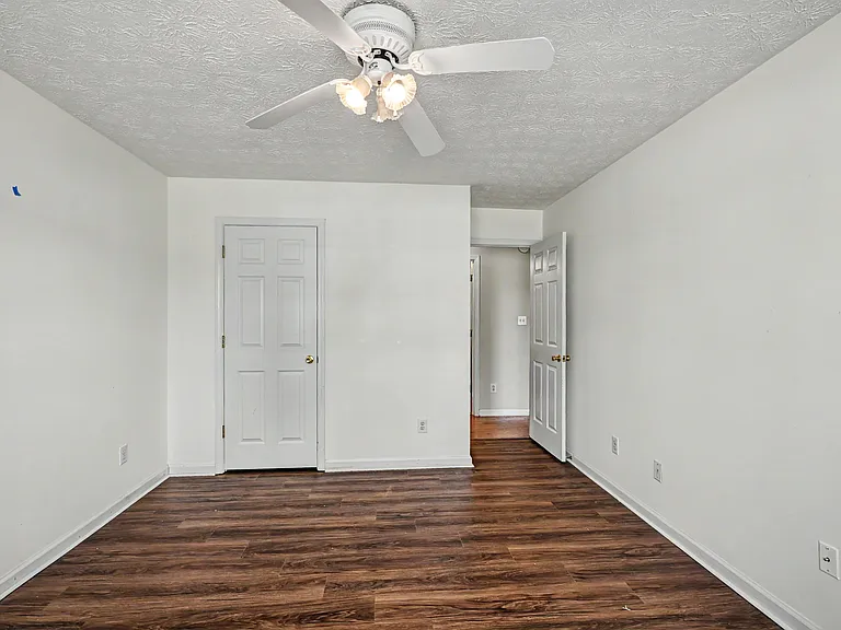 3268 Crossfield Way — Photo 13