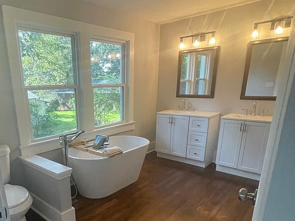 master bath, has a stand-up shower as well
