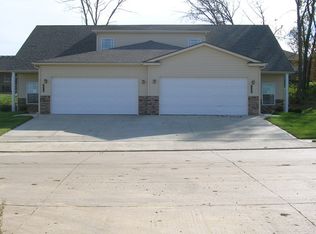 1812 Weatherwood St, Columbia, MO 65202