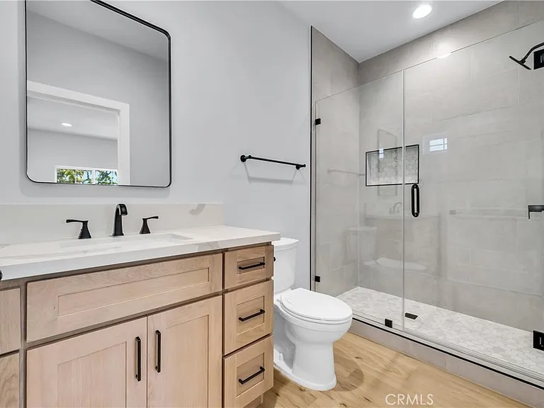 114 N Cornell Ave #A — Photo 10