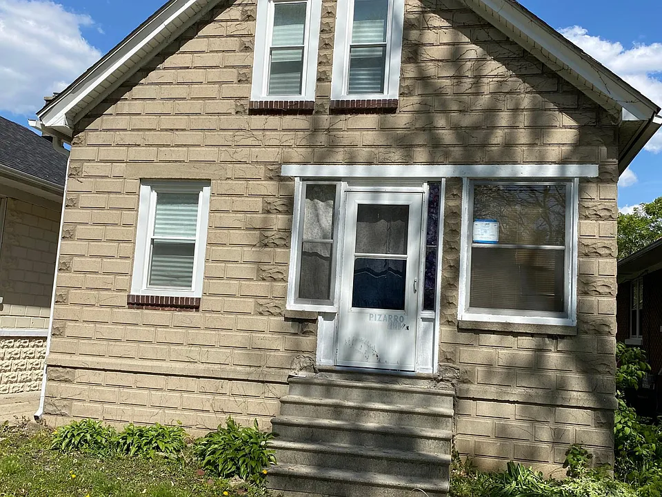 712 Oakland Ave