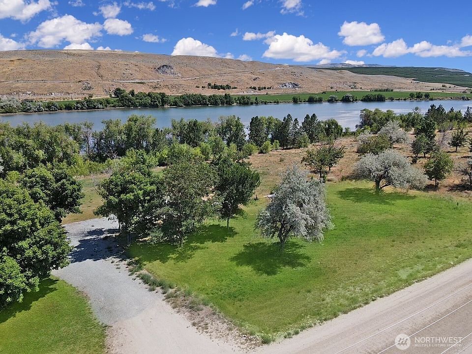 1st image of 306 Monse River Road