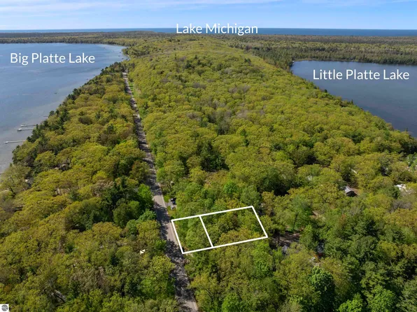 Lots 102 104 Poplar Ave, Honor, MI 49640