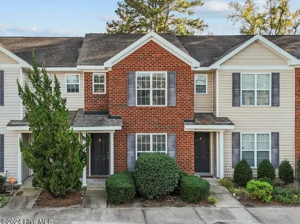1300-6 Thomas Langston Rd, Winterville, NC 28590