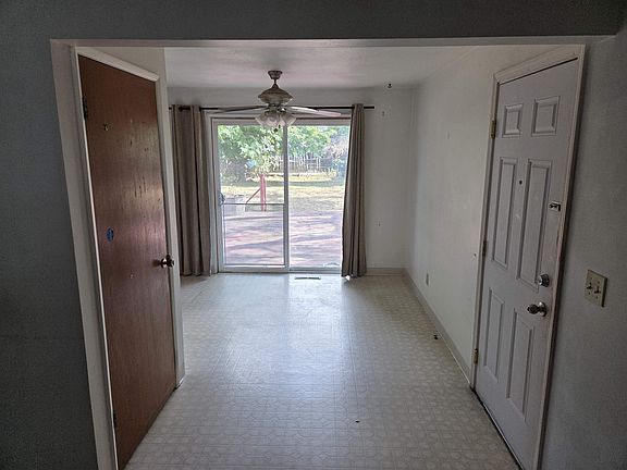 5th image of 13412 E Desmet Ave