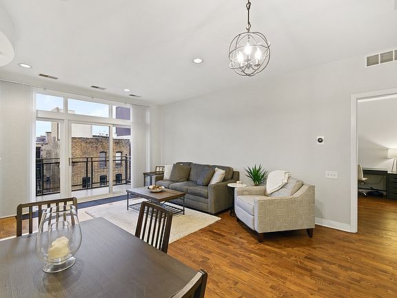 5th image of 950 W Huron St Unit 507
