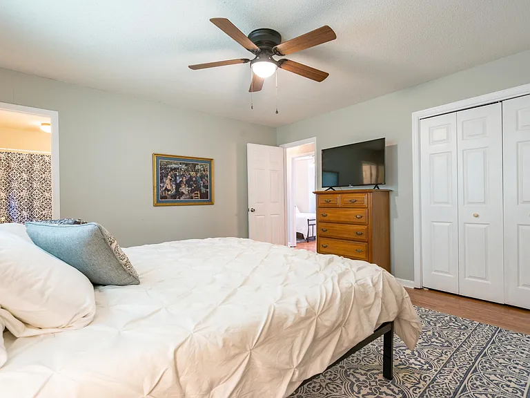 2703 Carrington Dr SW — Photo 14