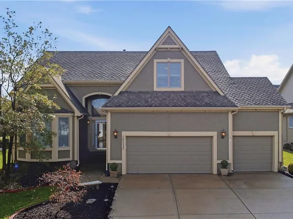 19313 W 98th St, Lenexa, KS 66220