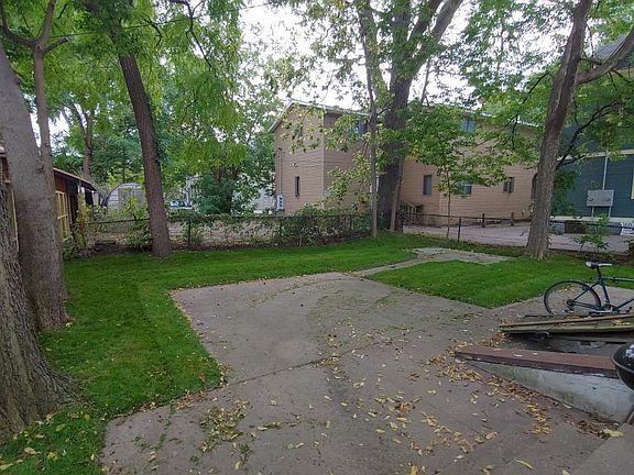 2nd image of 608 6th Ave SE APT 2