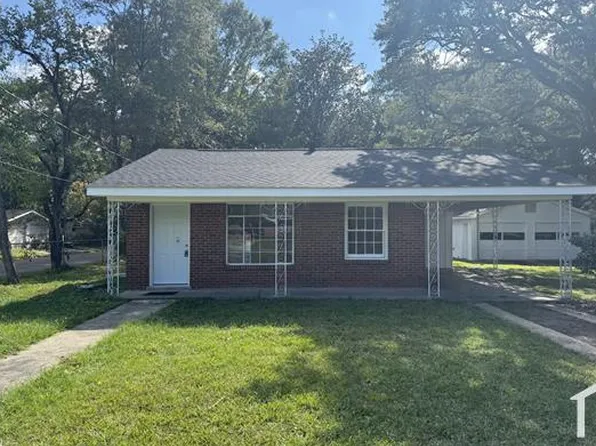 151 10th Ave, Chickasaw, AL 36611