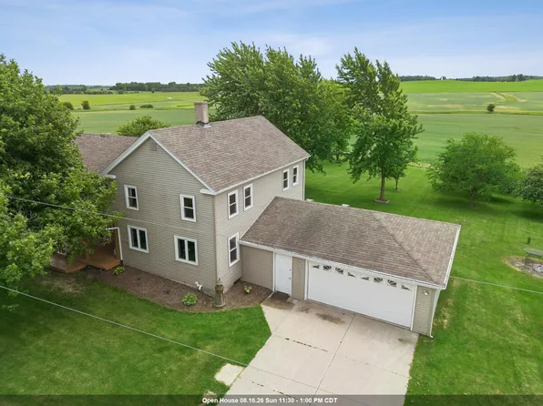 W3387 County Line Rd, Cleveland, WI 53015