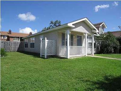 2nd image of 8164 Heirloom Dr