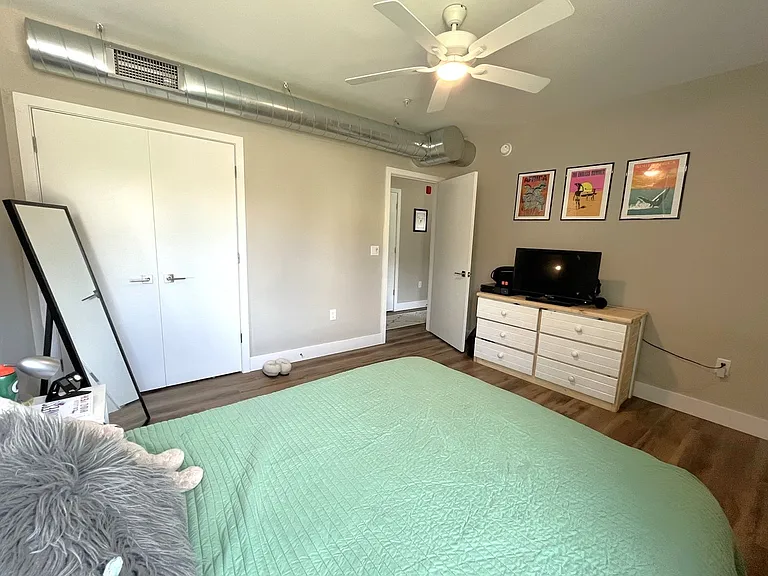 Sunrise Apartments — Photo 24
