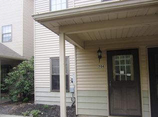 704 Bluebell Dr, Jackson, NJ 08527