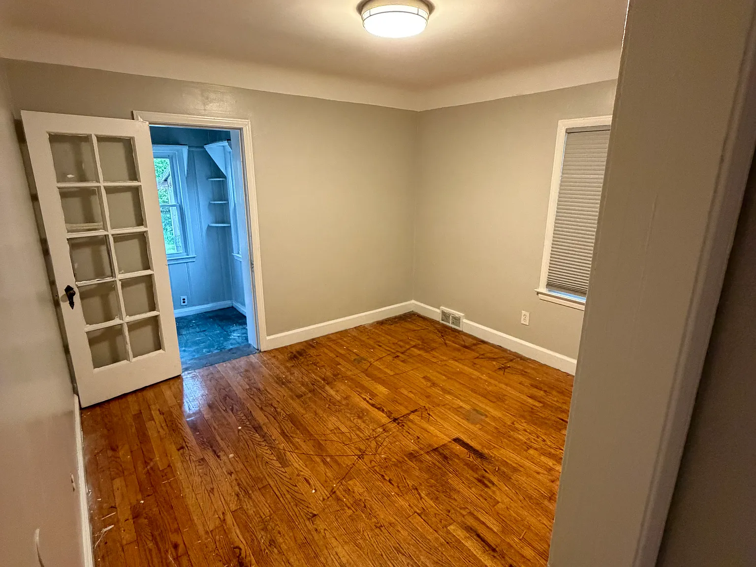 2 bed, 1084 sqft, $1,280 — Photo 4
