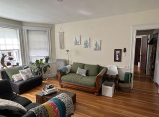 340 Harvard St APT 5, Cambridge, MA 02139