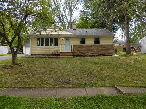 3721 Devonshire Ave, Kalamazoo, MI 49006