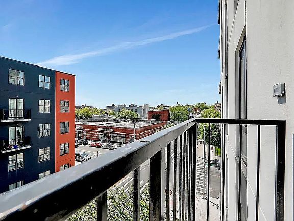 5th image of 2175 Bergen St #6D