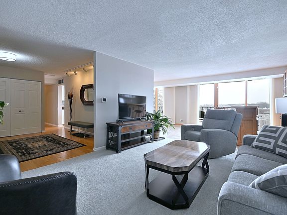 5th image of 2 S Atrium Way APT 606