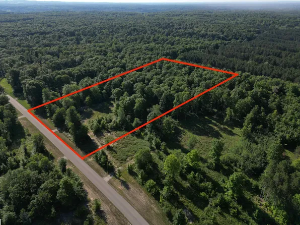 1128 E Solaris Way #B8, Maple City, MI 49664