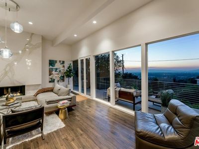 3636 Berry Dr, Studio City, CA, 91604