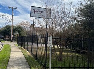 10334 Oasis Dr APT 906, San Antonio, TX 78216