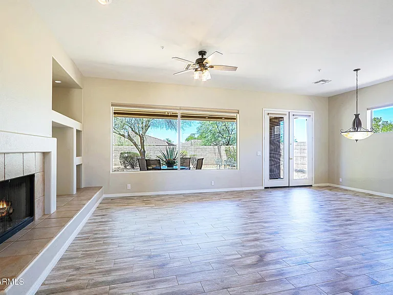 34106 N 66th Way — Photo 7