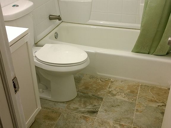4th image of 113 E Sue Ln