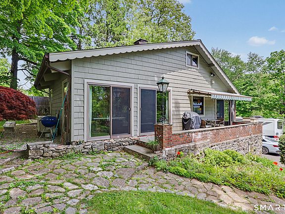 2nd image of 3 Satterlee Road