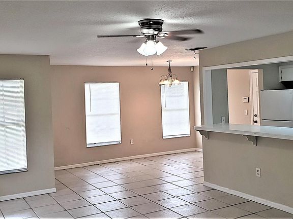 2nd image of 4612 S Terry Ave