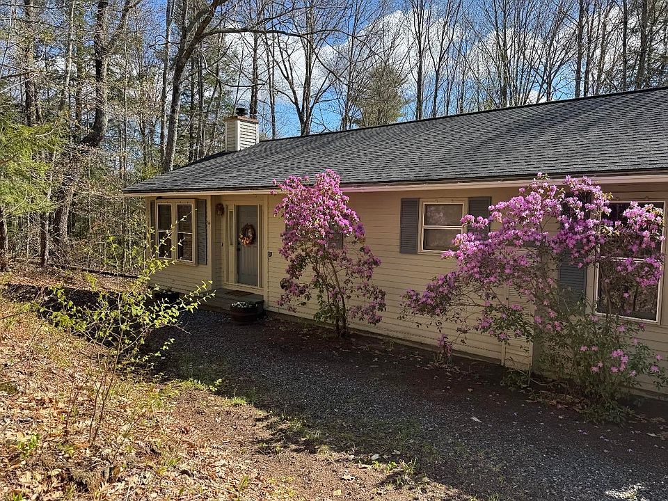 1st image of 104 Greensward Drive