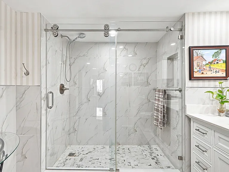 4100 Galt Ocean Dr #604 — Photo 22