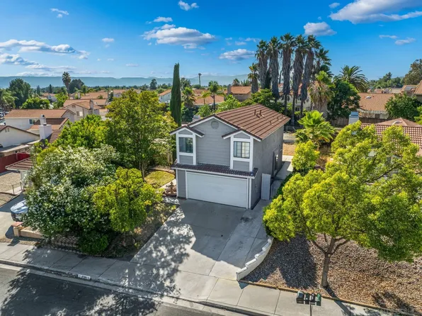 27189 Rainbow Creek Dr, Temecula, CA 92591