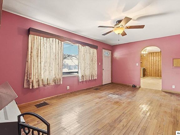 4th image of 13222 New Delaware Rd