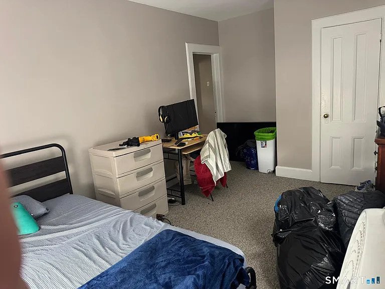 15 Rose St #2 — Photo 7