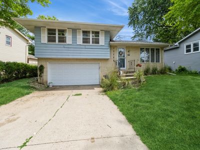 204 E Philip St, Des Moines, IA, 50315
