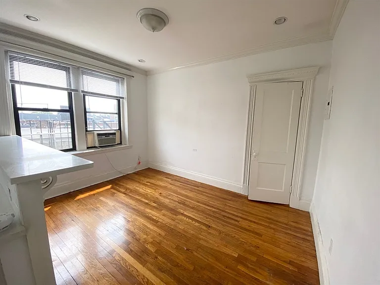 51 Park Dr #34 — Photo 2