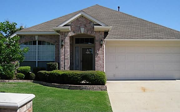 2nd image of 5615 Creekhollow Dr