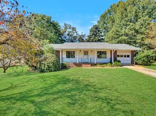 104 Mitchell St, Laurens, SC 29360