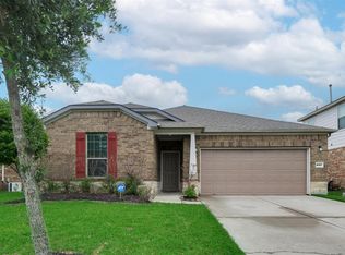 8127 Running Brook Ln, Rosenberg, TX 77469